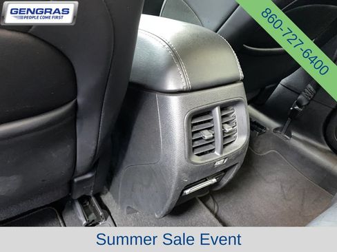 Used 2019 Jeep Cherokee Limited AWD/4WD image 29