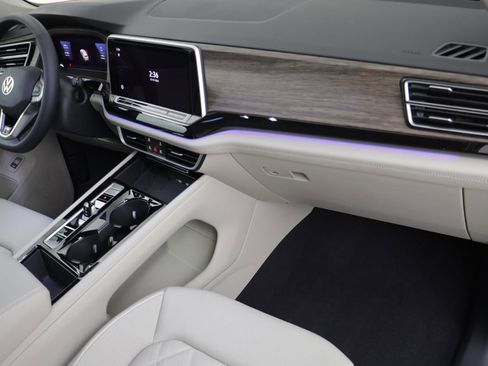 New 2026 Volkswagen Atlas SEL Premium R-Line image 20