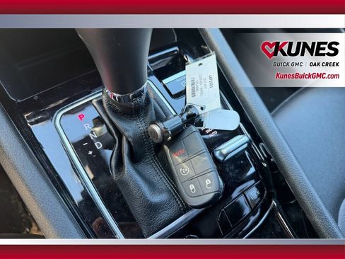 Used 2025 Jeep Compass Limited AWD/4WD image 33