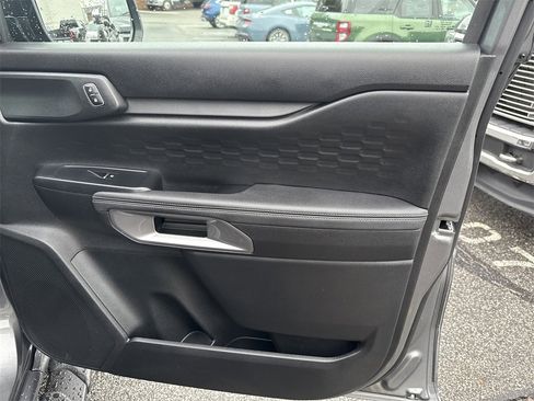 Used 2025 Ford Ranger XLT w/ Advanced Towing Package image 14