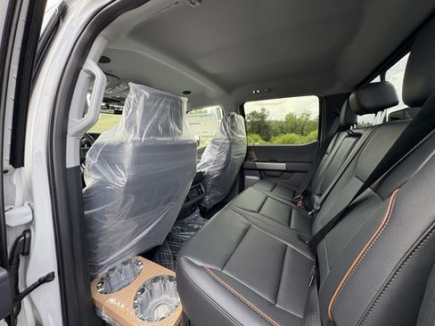 New 2026 Ford F350 Lariat w/ Tremor Off-Road Package image 23