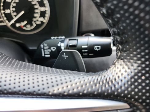 Used 2023 Mitsubishi Outlander ES AWD/4WD image 25