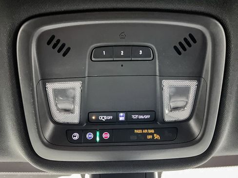 Certified 2023 Chevrolet Traverse LT image 20