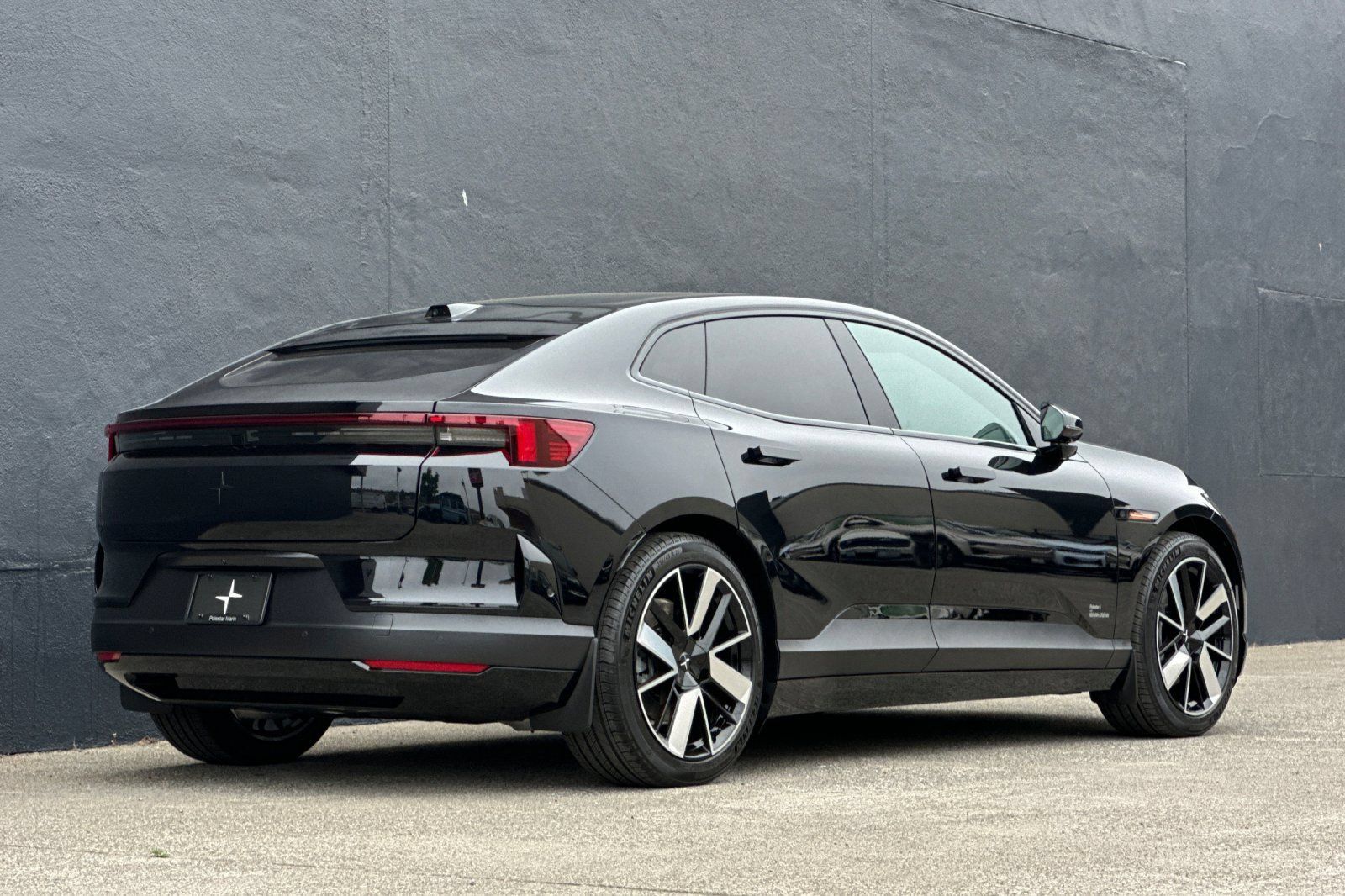 Used 2026 Polestar Polestar 4 RWD image 2