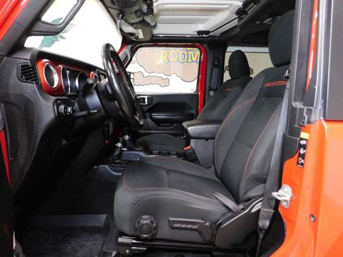 Used 2020 Jeep Wrangler Rubicon w/ Uconnect 4C Nav & Sound Group AWD/4WD image 26