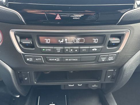 Certified 2024 Honda Passport TrailSport image 21