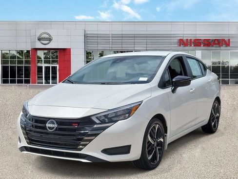 Certified 2025 Nissan Versa SR w/ Trunk Package FWD image 3