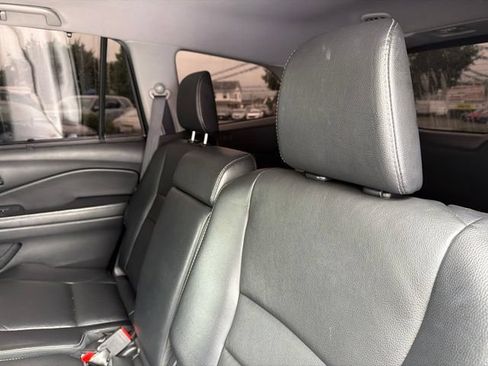 Used 2020 Honda Pilot EX-L image 11