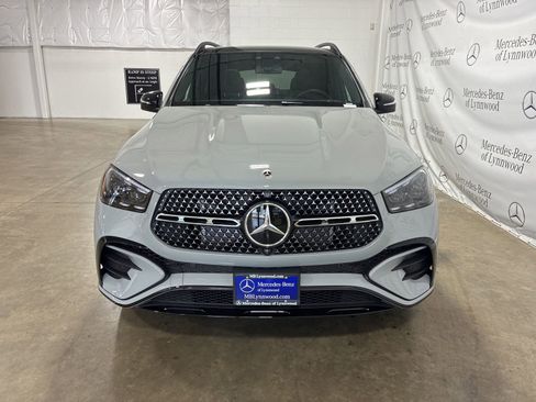 New 2026 Mercedes-Benz GLE 580 4MATIC image 2
