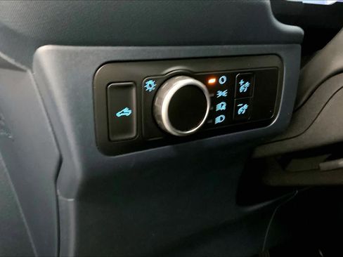 New 2026 Ford Maverick XL AWD/4WD image 18