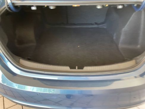 Used 2024 Chevrolet Malibu LT image 32