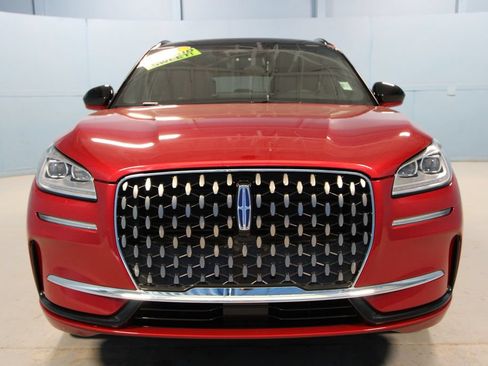 Used 2025 Lincoln Corsair Grand Touring w/ Towing Package AWD/4WD image 31