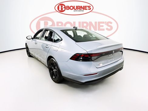 Used 2025 Honda Accord SE image 7
