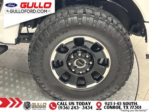 Used 2026 Ford F250 Platinum AWD/4WD image 31