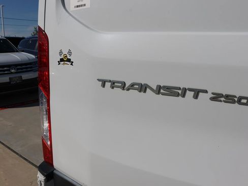 Used 2018 Ford Transit 250 148 Low Roof image 15