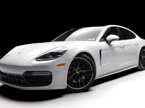 Used 2020 Porsche Panamera GTS w/ Premium Package Plus AWD/4WD image 21