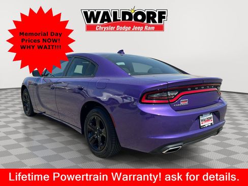 Used 2023 Dodge Charger SXT RWD image 4