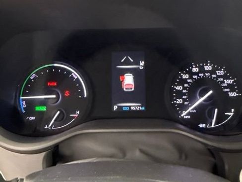 Used 2022 Toyota Sienna XLE FWD image 16