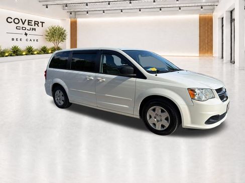 Used 2012 Dodge Grand Caravan SE FWD image 15