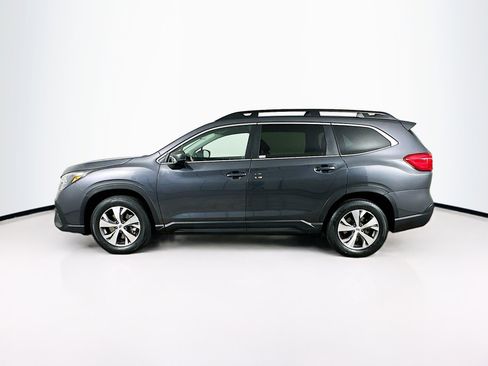 Used 2025 Subaru Ascent Premium image 4