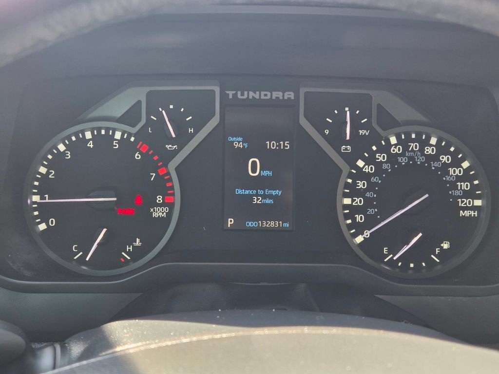 Used 2022 Toyota Tundra SR5 w/ SR5 Premium Package RWD image 15