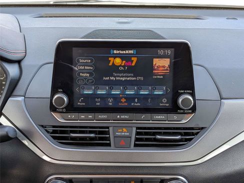 Used 2024 Nissan Altima 2.5 SR image 19