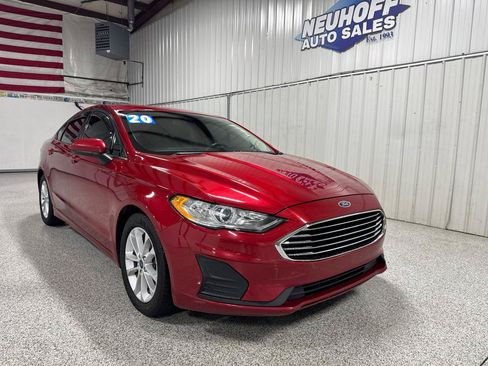 Used 2020 Ford Fusion SE FWD image 2