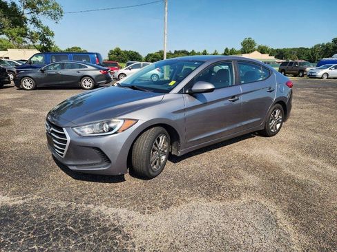 Used 2018 Hyundai Elantra SEL FWD image 9