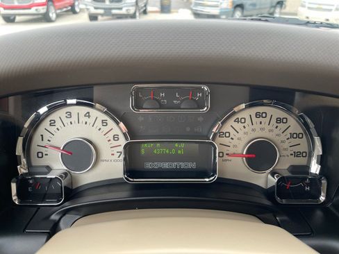 Used 2008 Ford Expedition EL Eddie Bauer image 30