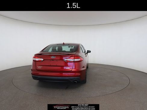 Used 2019 Ford Fusion SE w/ Equipment Group 151A image 16
