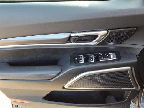 Used 2023 Kia Telluride LX image 18