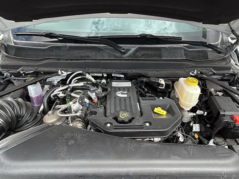 New 2026 RAM 5500 Tradesman w/ Chrome Appearance Group image 28