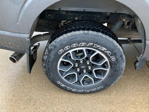 Used 2022 Ford F150 XLT w/ Equipment Group 301A Mid AWD/4WD image 10