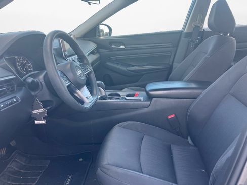 Used 2019 Nissan Altima 2.5 S FWD image 16