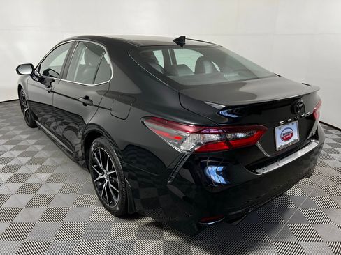 Certified 2023 Toyota Camry SE w/ Convenience Package FWD image 7