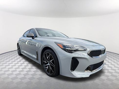 Used 2023 Kia Stinger GT-Line w/ Sun & Sound Package RWD image 3