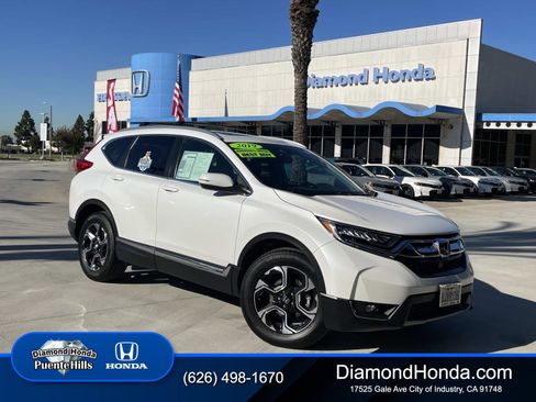 Used 2019 Honda CR-V Touring image 2