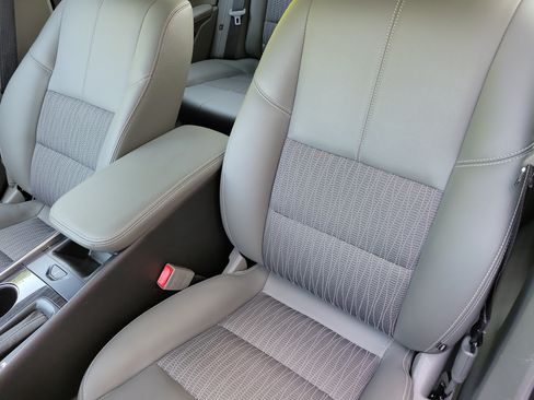 Used 2019 Chevrolet Impala LS FWD image 12