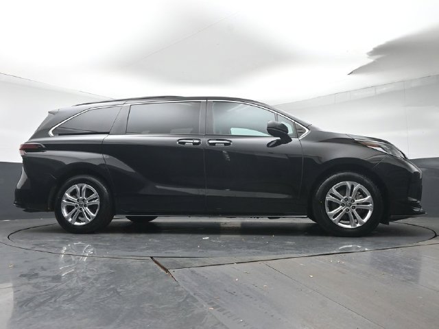 Certified 2023 Toyota Sienna XSE w/ XSE Plus Package AWD/4WD image 36
