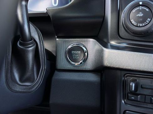 New 2026 Ford F250 Platinum image 16