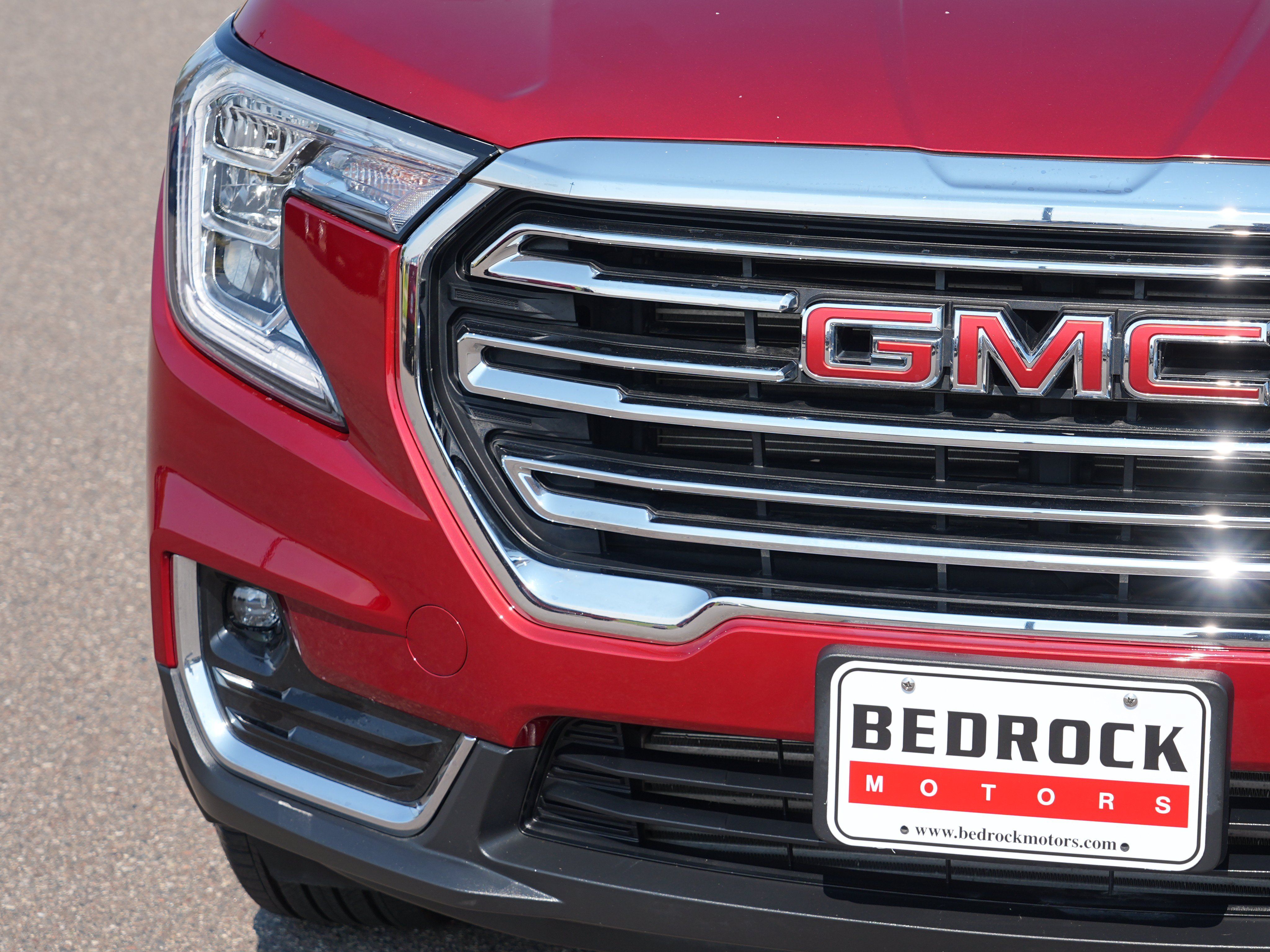 Used 2023 GMC Terrain SLT AWD/4WD image 9
