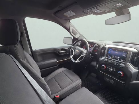 Used 2020 Chevrolet Silverado 1500 LT w/ Texas Edition image 19