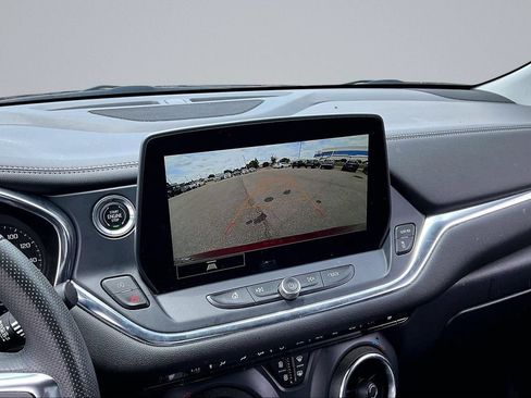 Used 2024 Chevrolet Blazer LT w/ Convenience Package FWD image 19