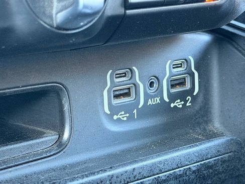 Used 2021 RAM 1500 Big Horn image 31