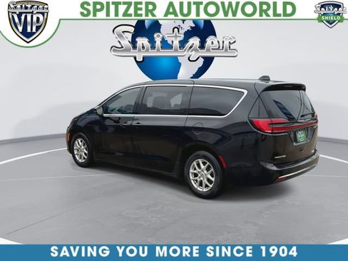 Used 2025 Chrysler Pacifica Select FWD image 7