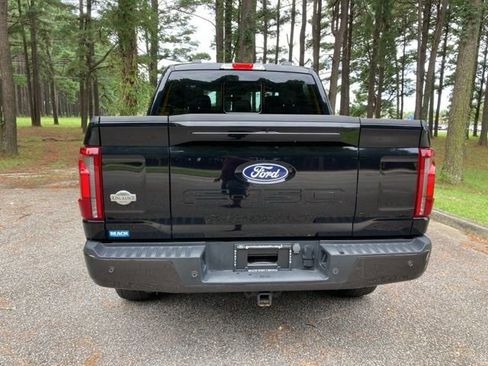 Used 2024 Ford F150 King Ranch w/ FX4 Off-Road Package image 4