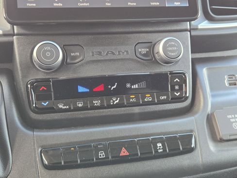 New 2026 RAM ProMaster 1500 w/ Quick Order Package 22G SLT image 14