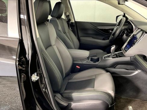 Used 2025 Subaru Outback Onyx Edition AWD/4WD image 10
