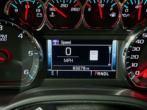 Used 2020 Chevrolet Tahoe Premier RWD image 12