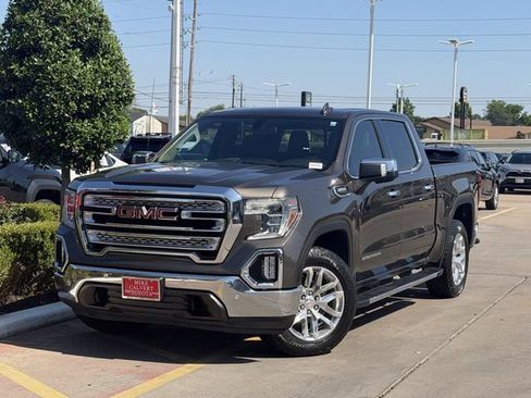 Used 2019 GMC Sierra 1500 SLT RWD image 2